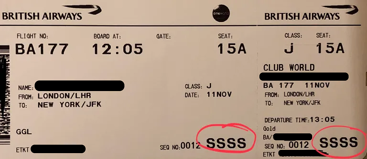 Was bedeutet das Zeichen "SSSS" auf der Bordkarte?